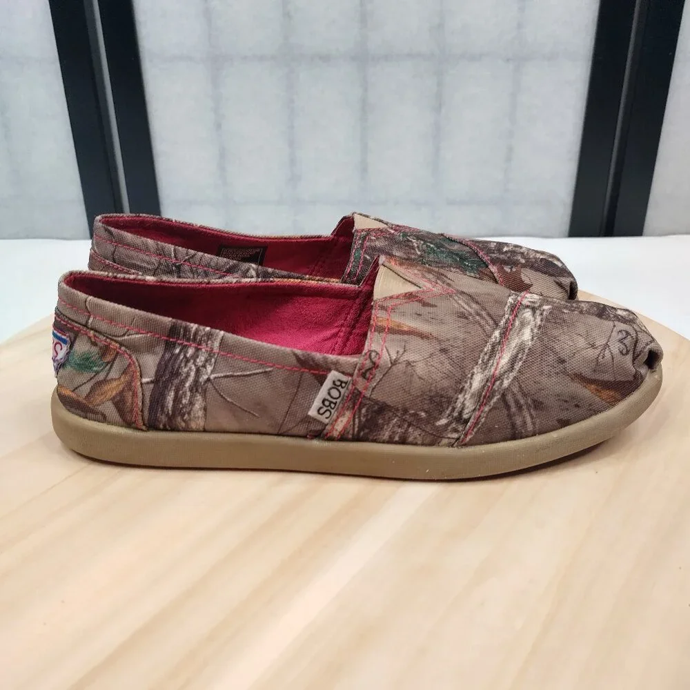 Bobs Skechers Brown Green Camouflage Camo Slip On Comfort Shoes Women US 8